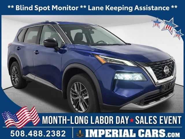 Used 2023 Nissan Rogue S AWD/4WD image 1
