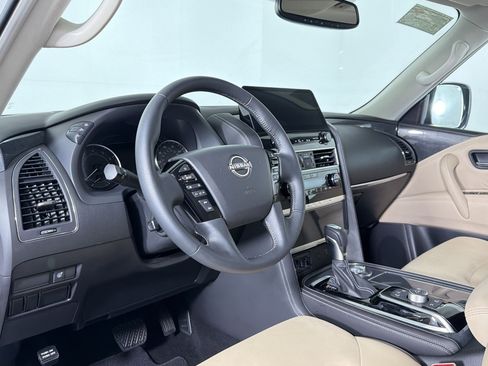 Used 2024 Nissan Armada SV w/ Cargo Package AWD/4WD image 3
