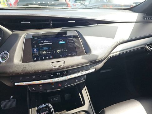 Used 2023 Cadillac XT4 Premium Luxury w/ Driver Assist Package FWD image 7