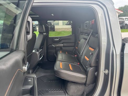 Used 2020 GMC Sierra 1500 AT4 w/ AT4 Premium Package AWD/4WD image 12