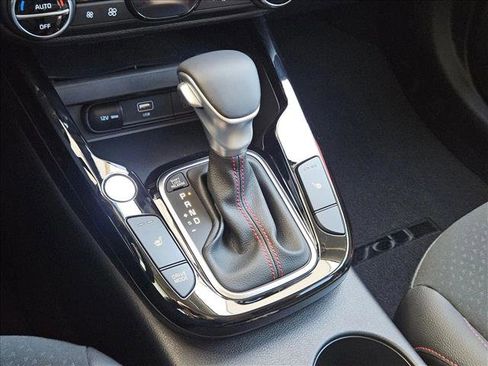 Used 2025 Kia Soul GT-Line w/ GT-Line Technology Package image 14