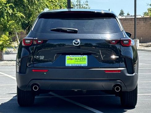 Used 2025 MAZDA CX-50 AWD 2.5 S w/ Preferred Package image 12