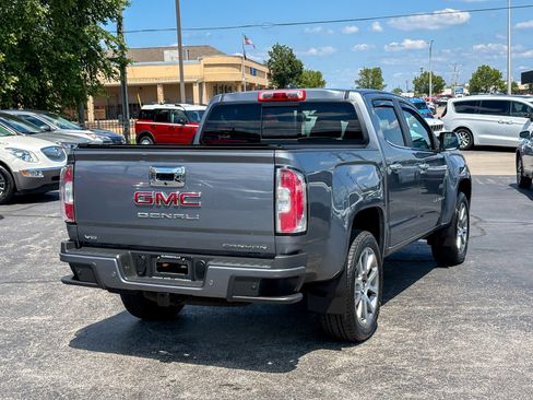 Used 2022 GMC Canyon Denali AWD/4WD image 11