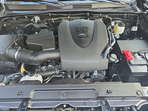 Used 2023 Toyota Tacoma SR5 image 29