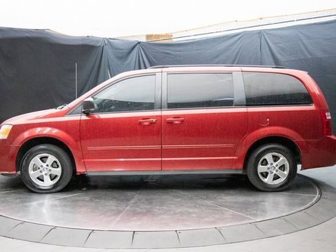 Used 2009 Dodge Grand Caravan SE image 9