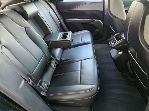 Used 2024 Cadillac Lyriq Tech RWD image 31