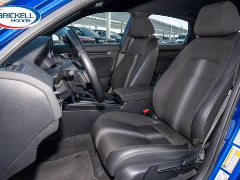 Used 2023 Honda Civic Sport image 15