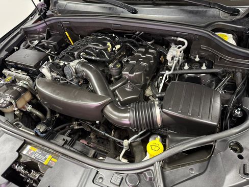Used 2022 Dodge Durango GT AWD/4WD image 31