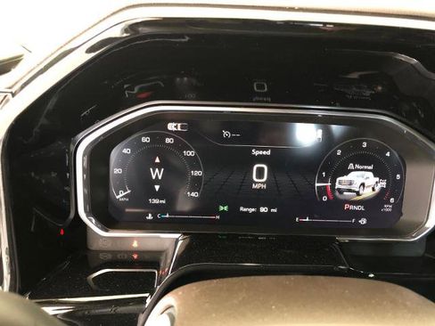 New 2026 GMC Sierra 1500 SLE AWD/4WD image 14