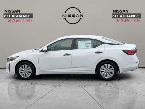 New 2025 Nissan Sentra S FWD image 8