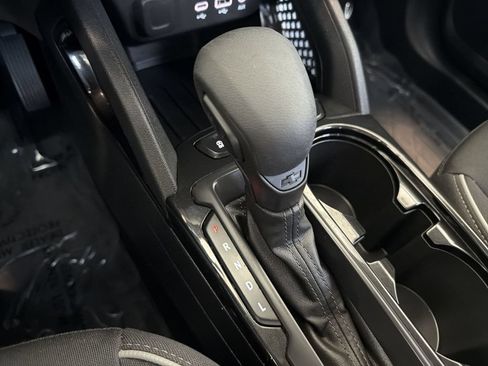 Used 2023 Chevrolet TrailBlazer LT w/ Convenience Package AWD/4WD image 15