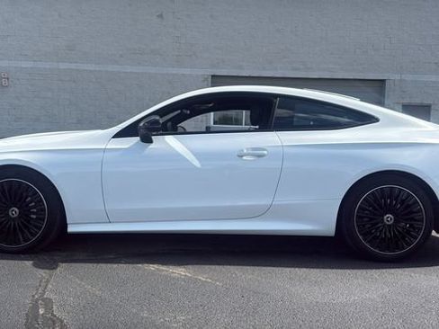 Certified 2024 Mercedes-Benz CLE 300 4MATIC Coupe image 7