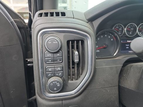 Used 2020 Chevrolet Silverado 1500 RST image 7