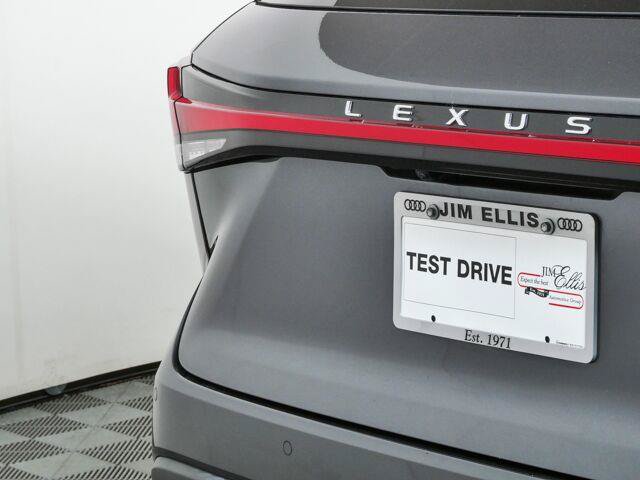 Used 2024 Lexus RX 350h w/ Convenience Package AWD/4WD image 36