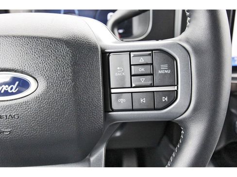 Used 2023 Ford F250 Lariat w/ Sport Appearance Package image 20