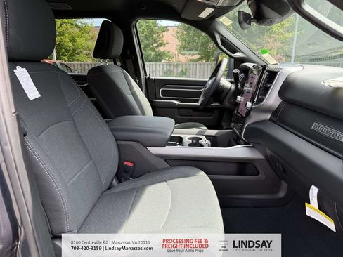New 2026 RAM 2500 Big Horn AWD/4WD image 14