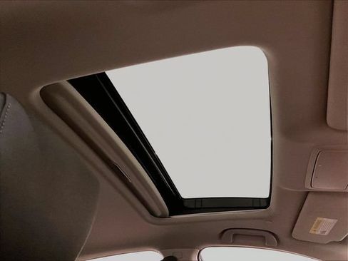 Used 2019 Honda Accord EX image 21