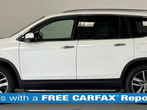 Used 2017 Honda Pilot Elite image 2