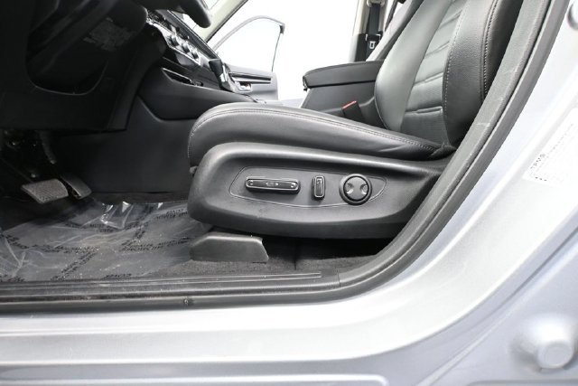 Used 2025 Honda CR-V EX-L image 15