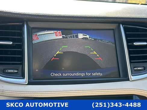 Used 2019 INFINITI QX50 Luxe w/ Navigation Package image 17