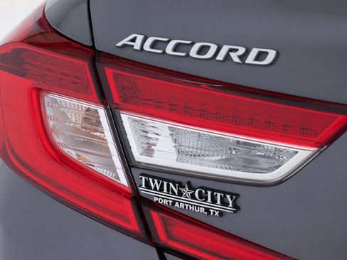 Used 2020 Honda Accord Sport image 12