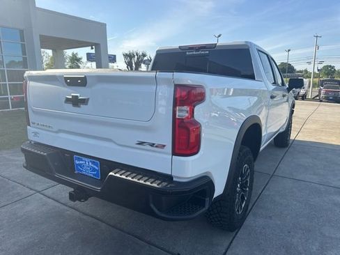 Used 2026 Chevrolet Silverado 1500 ZR2 image 7