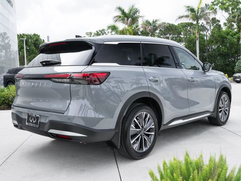 Certified 2026 INFINITI QX60 Luxe w/ Cargo Package FWD image 24