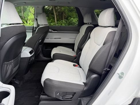 Used 2021 Hyundai Palisade SEL w/ Convenience Package AWD/4WD image 18