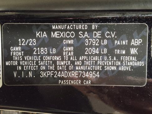 Used 2024 Kia Forte LXS w/ LXS Technology Package image 33