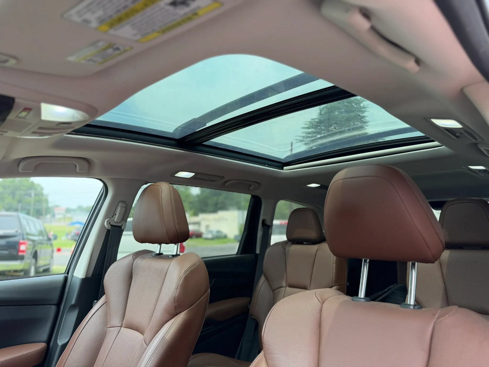 Used 2020 Subaru Ascent Touring w/ Popular Package #3 AWD/4WD image 19