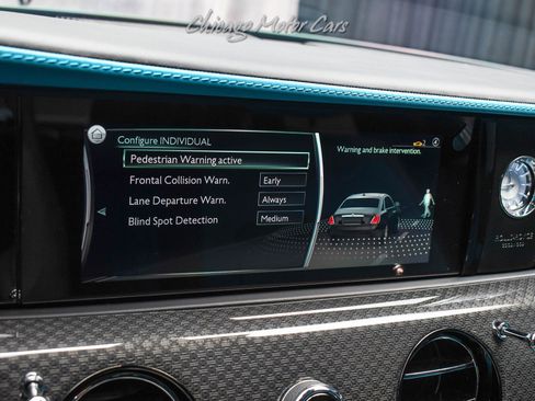 Used 2022 Rolls-Royce Ghost Black Badge image 16