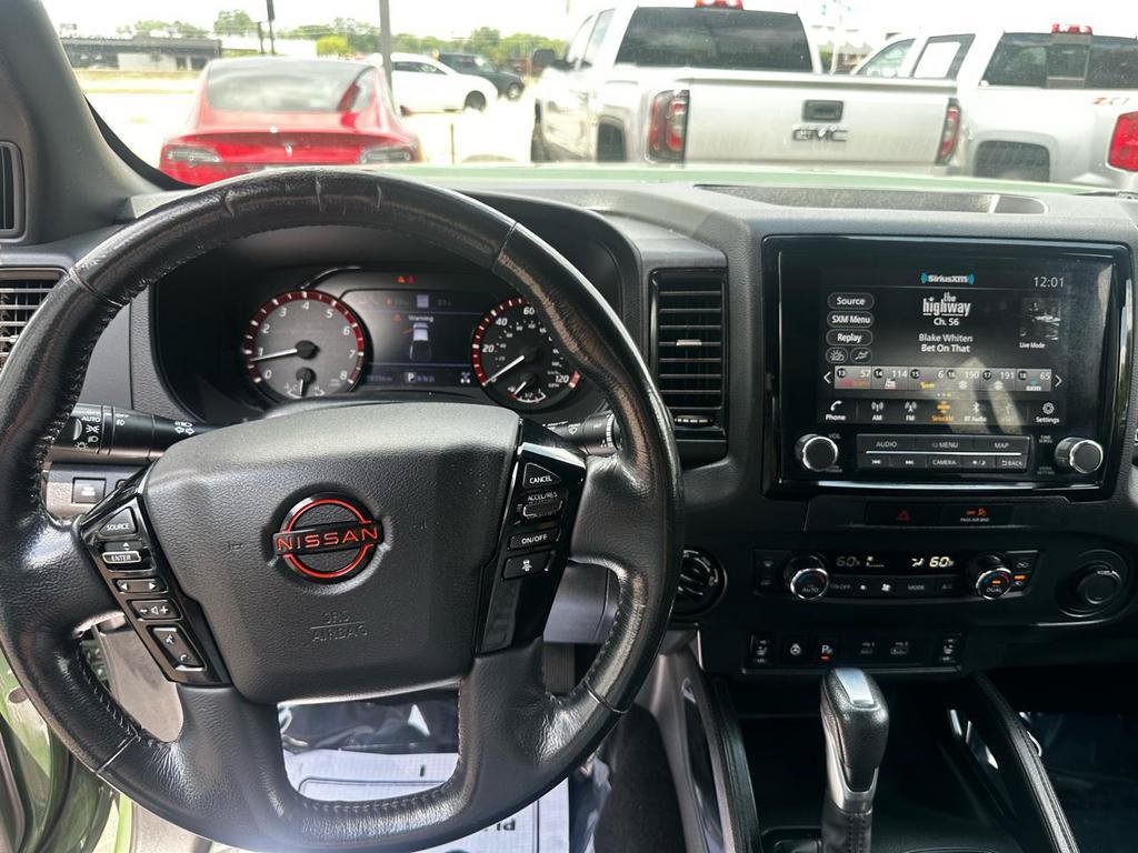 Used 2022 Nissan Frontier PRO-4X w/ Pro-4X Premium Package AWD/4WD image 17