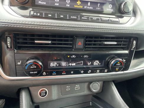 Used 2023 Nissan Rogue SL w/ SL Premium Package AWD/4WD image 28