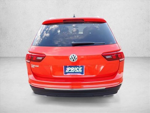 Used 2019 Volkswagen Tiguan S FWD image 3