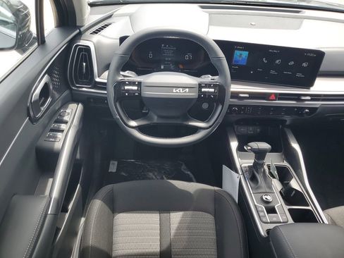 New 2026 Kia Sorento LX FWD image 25