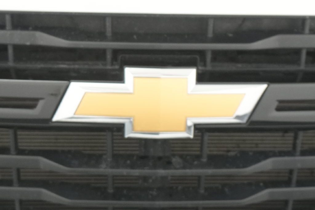 Used 2025 Chevrolet Silverado 2500 W/T w/ WT Convenience Package AWD/4WD image 17