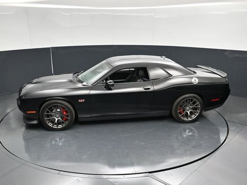 Used 2016 Dodge Challenger SRT w/ Technology Group RWD image 51