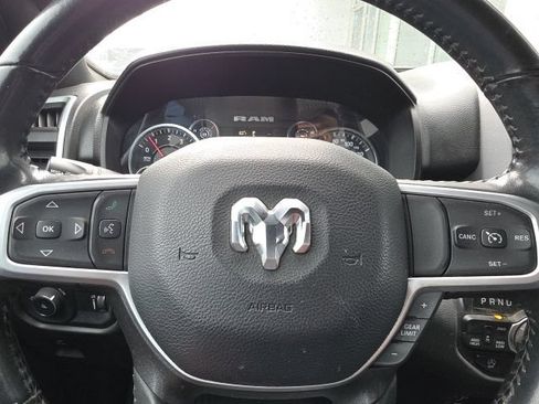 Used 2023 RAM 1500 Big Horn AWD/4WD image 4