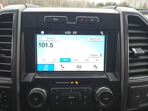 Used 2017 Ford F150 XLT w/ Equipment Group 302A Luxury image 24