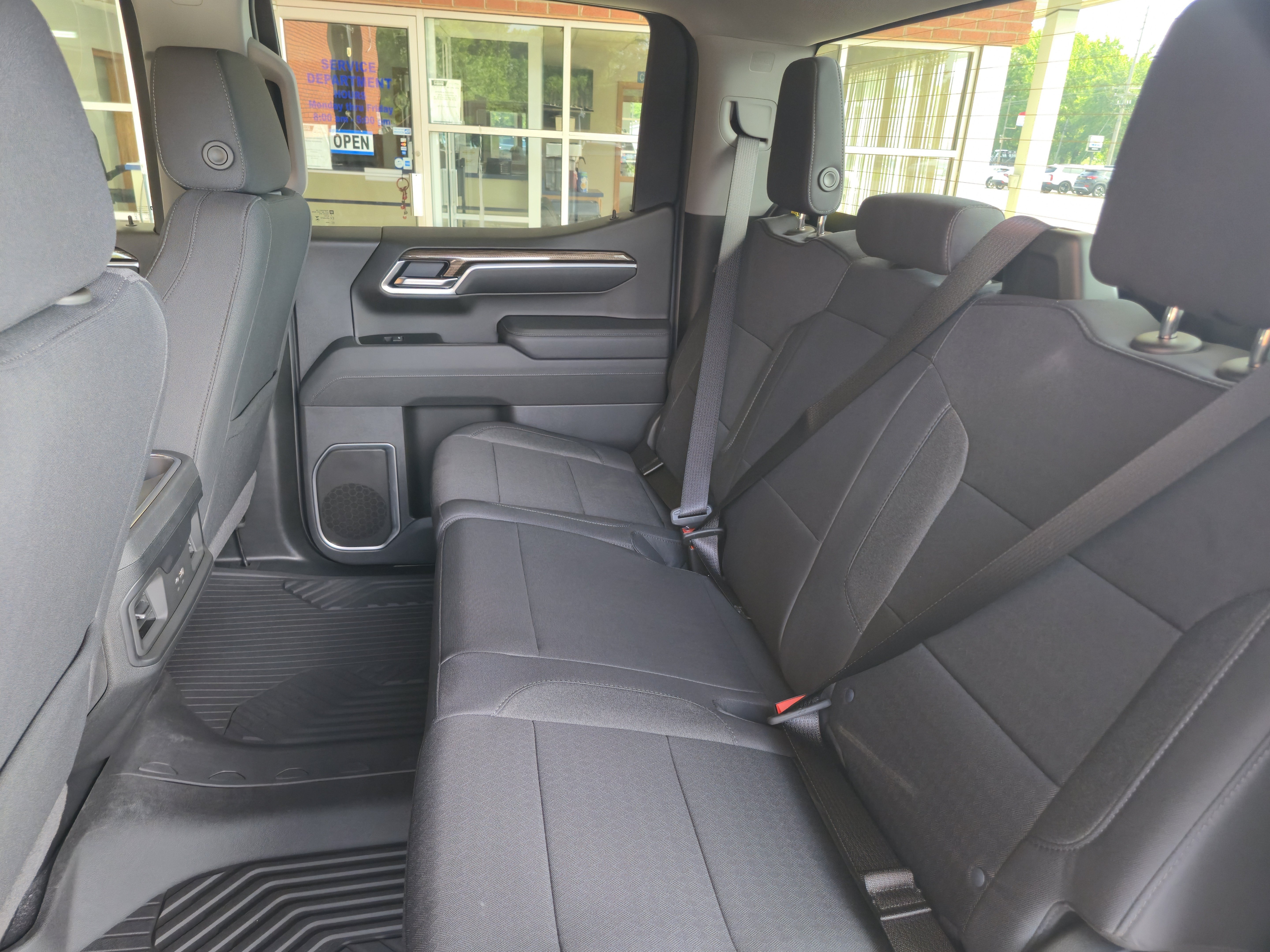 New 2026 Chevrolet Silverado 1500 RST AWD/4WD image 15