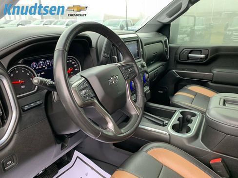 Used 2021 Chevrolet Silverado 2500 LTZ w/ Carhartt Edition image 19