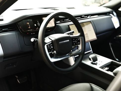 New 2026 Land Rover Range Rover Long Wheelbase SE AWD/4WD image 21