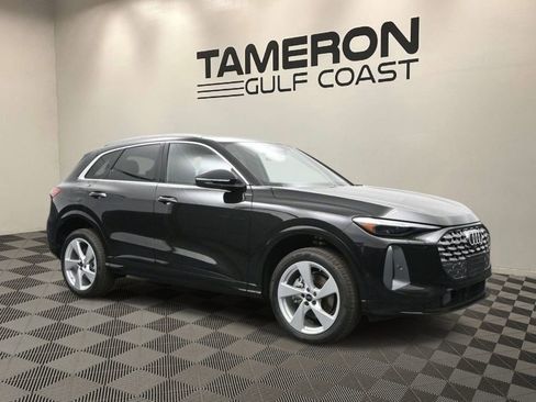 New 2025 Audi Q5 Premium Plus image 1