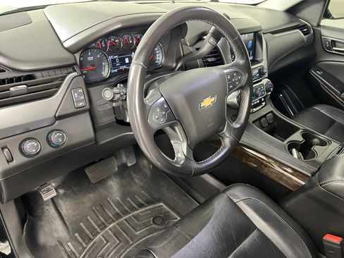Used 2020 Chevrolet Tahoe LT AWD/4WD image 16