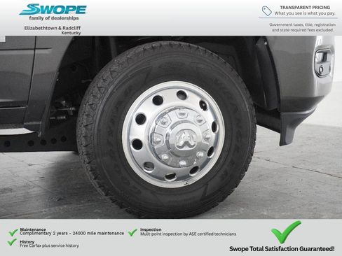 Used 2025 RAM 3500 Laramie w/ Towing Technology Group AWD/4WD image 25
