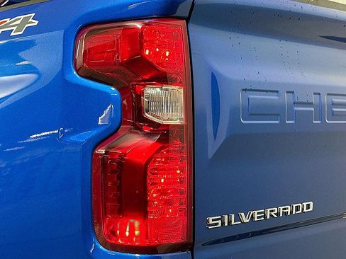 Used 2022 Chevrolet Silverado 1500 Custom image 22