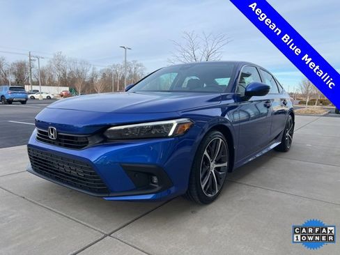 Certified 2023 Honda Civic Touring image 3