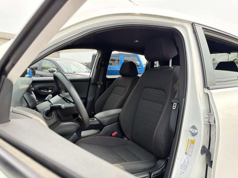 Used 2024 Honda HR-V Sport image 18