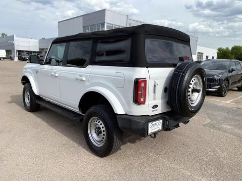 Used 2021 Ford Bronco Outer Banks AWD/4WD image 6
