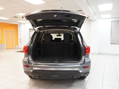 Used 2020 Nissan Pathfinder SV AWD/4WD image 9